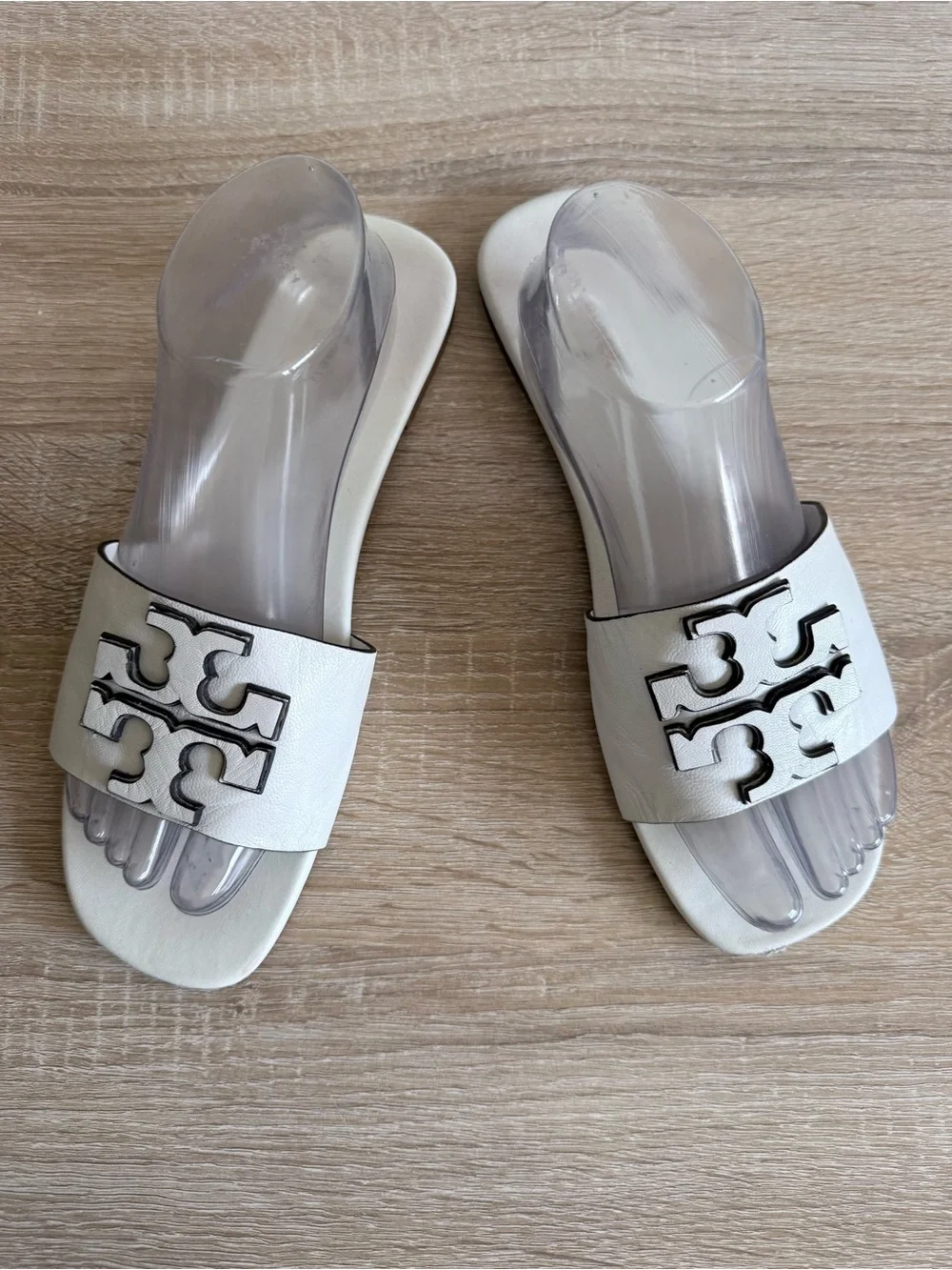 Tory Burch Ines Flat Slide Sandals in gardenia Sz 9.5